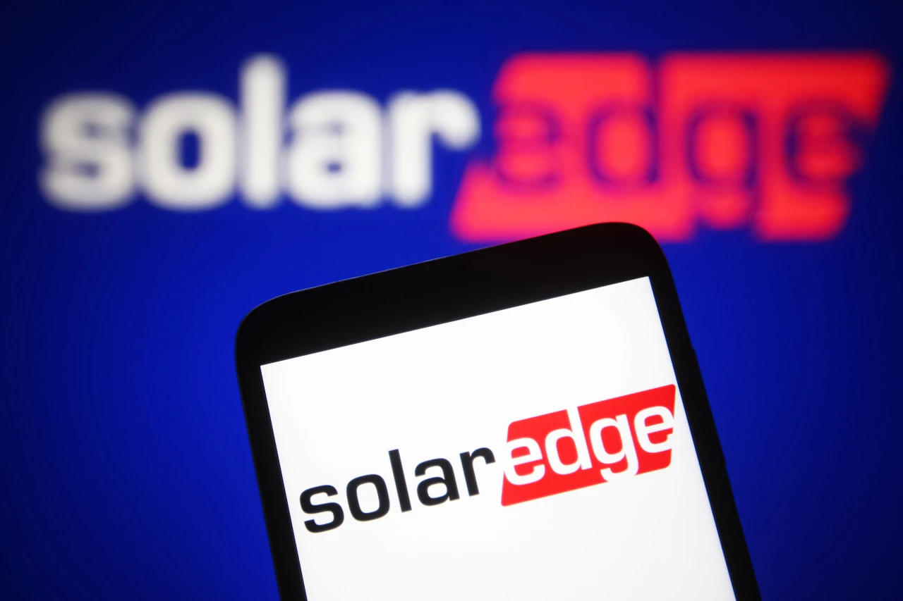 SolarEdge Technologies Faces Challenges Despite Recent Rally