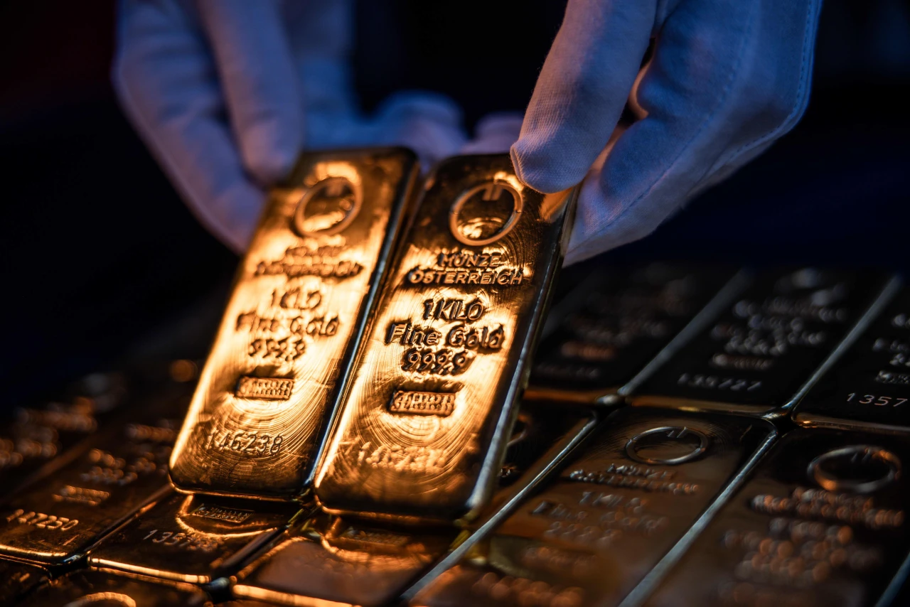 Gold Rush on Wall Street as Investors Flock to Precious Metal