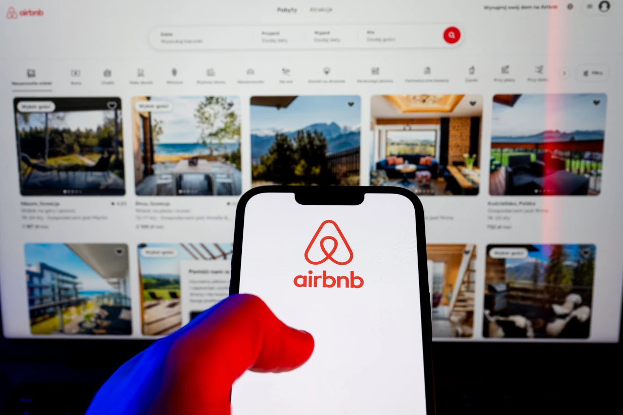 Airbnb's Shares Poised to Rebound, Says Jefferies Analyst