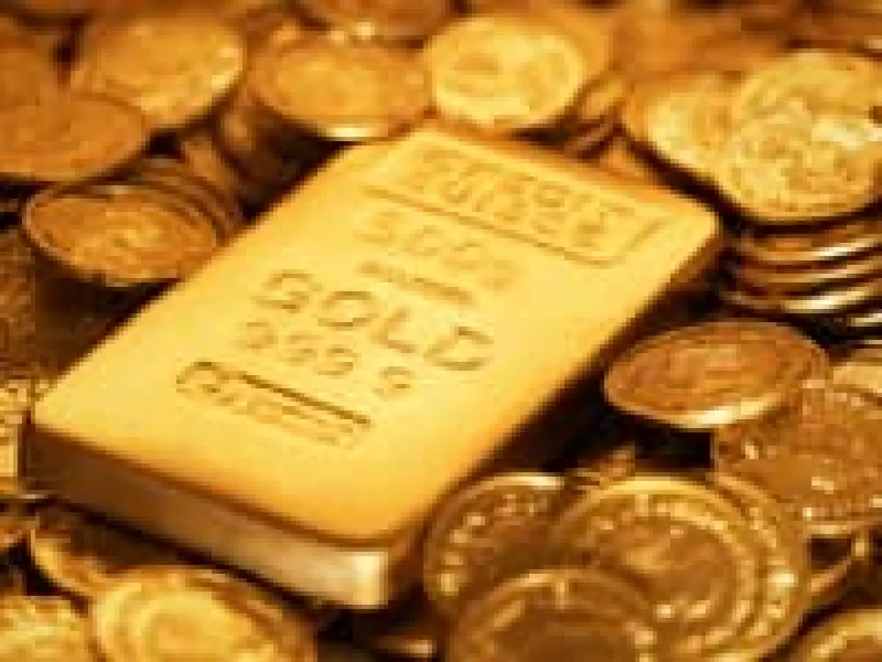 Gold Prices Expected to Increase, According to UBS Strategist