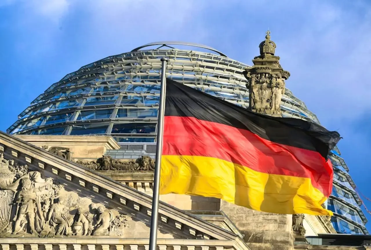 German Stocks Climb Post-Election – Analysts Weigh in on What’s Next