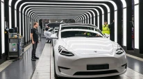 Why This Financial Advisor Warns Against Investing in Tesla and Moderna