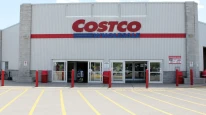 Costco Shares Fall After Missing Earnings Expectations