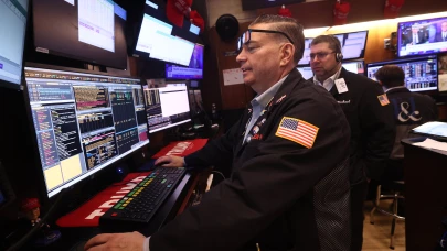 Stock-Picking Hedge Funds Showed Interest in Lesser-Known Stocks