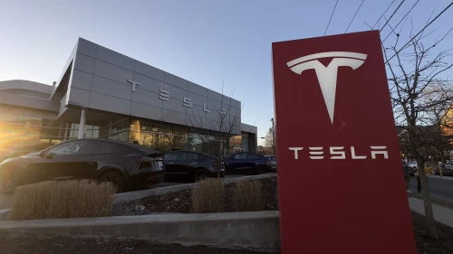Barclays Analyzes Tesla's Stock Slump and What Could Be Next