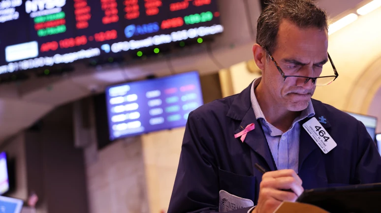 RELX Could See Breakout Amid Market Uncertainty