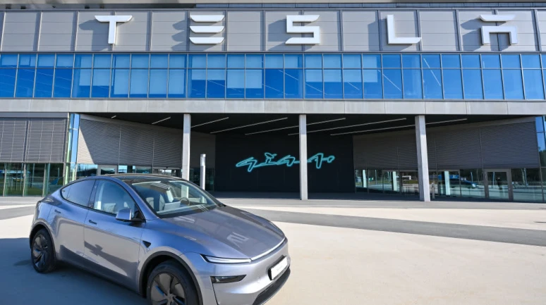 Tesla Stock Upgraded by TD Cowen Amid Electric Vehicle Market Trends