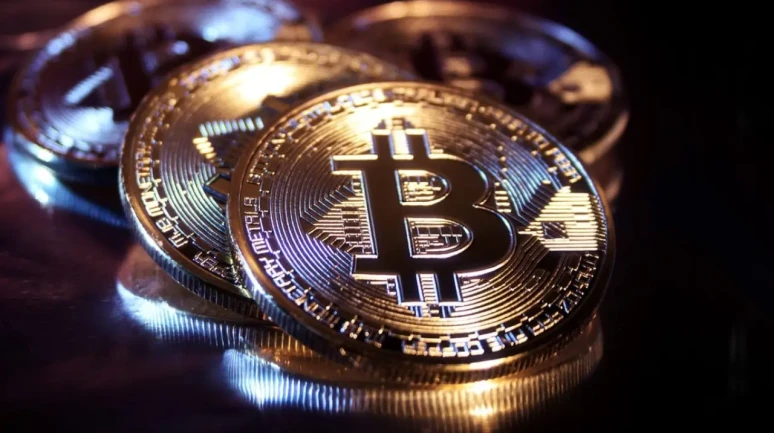 Bitcoin and Cryptocurrencies Face Renewed Pressure