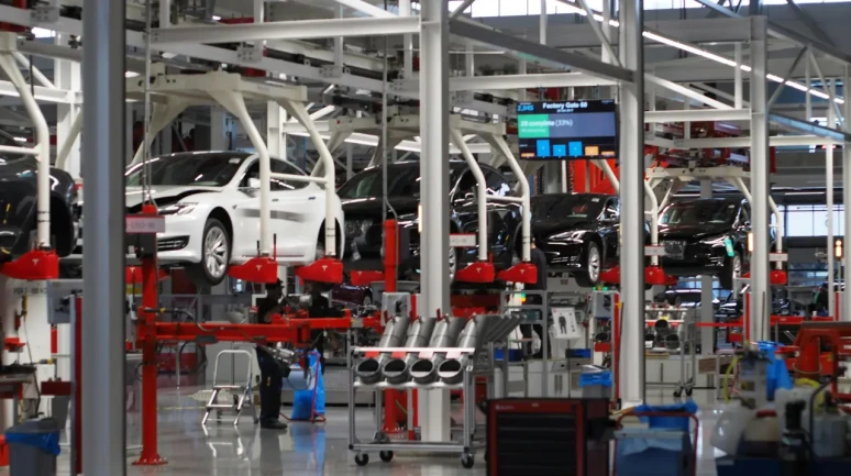 Nissan's Struggles: A Target for Tesla?