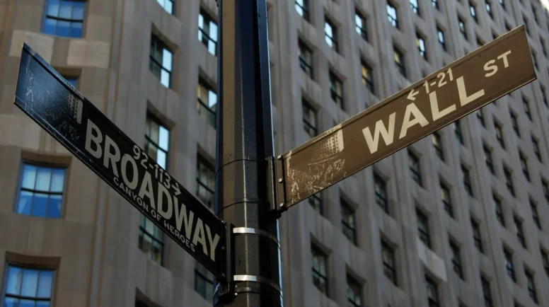 Wall Street Veteran Warns of Possible Recession