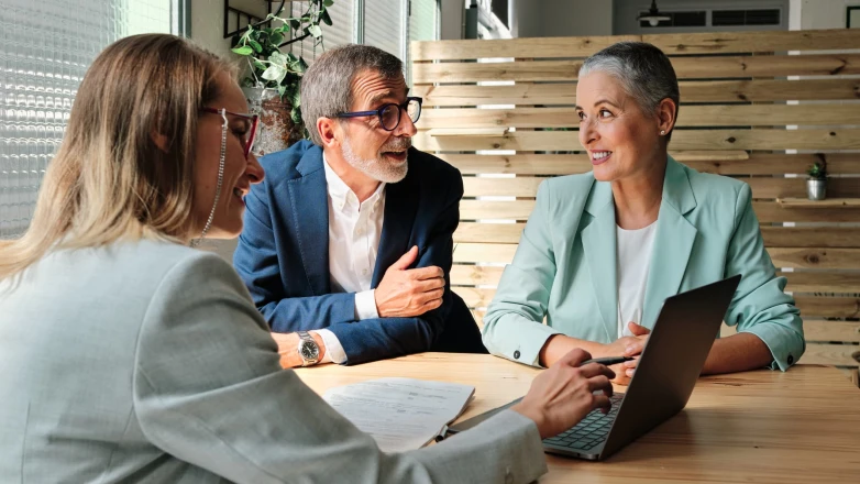 Real Estate Investment Trusts Offer Solid Dividend Income Amid Market Volatility
